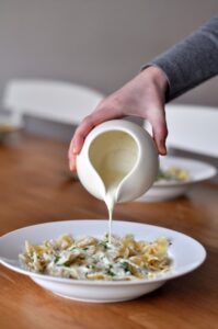 Makaron z kremowym sosem z gorgonzoli