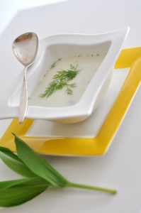 Delikatna zupa rybna