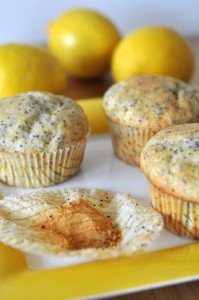 Cytrynowe muffinki z makiem