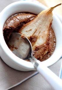 Czekoladowa zapiekanka z gruszkami