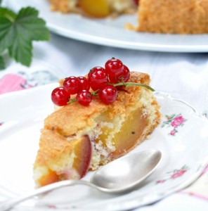 Proste ciasto z brzoskwiniami