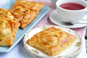 Ciastka francuskie z jabłkami