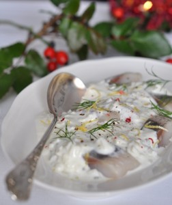 Potrawy wigilijne: śledź w śmietanie