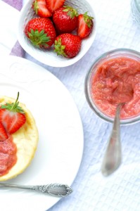 Serniczki z rabarbarem