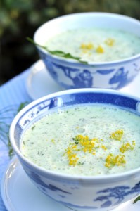 Chłodnik ogórkowy z rukolą