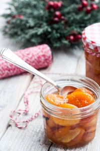 Morele w syropie waniliowym