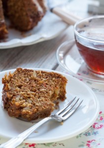 Ciasto marchewkowe z oliwą i kokosem