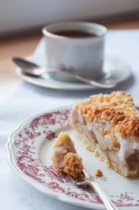 Jabłecznik z pianką (bezą)