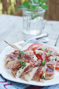 Kurczak z tymiankiem i szynką dojrzewającą