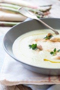 Zupa krem ze szparagów i cukinii