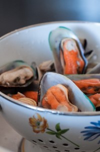 Małże nowozelandzkie i sercówki z cydrem