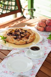 Rustykalna tarta- galette z brzoskwiniami