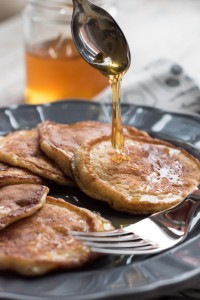 Śniadaniowe placuszki z twarogiem i amarantusem