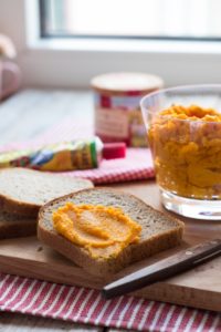 Kanapkowa pasta z marchewki i dyni