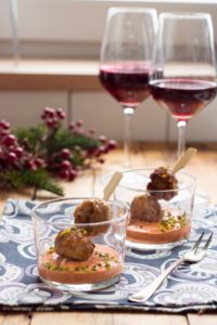 Klopsiki z sosem paprykowo-sezamowym (na imprezę)