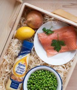 Pstrąg na kremie z groszku