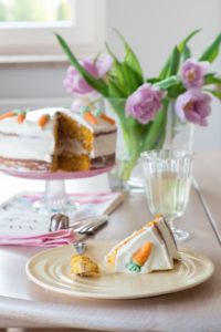 Marchewkowo-kokosowy torcik wiosenny