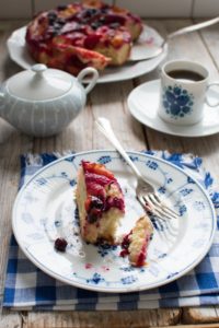 Drożdżówka z owocami