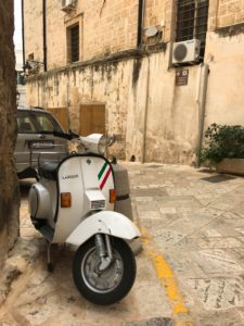 5 rad (by nie dać plamy we włoskiej restauracji)