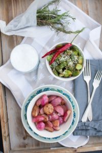 Warzywne przekąski- azjatycki bób i smażone rzodkiewki