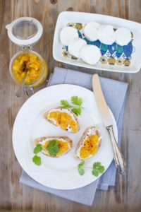 Pikantny chutney ananasowy