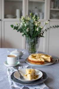 Babka z kremem cytrynowym