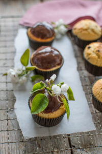 Babeczki z kawałkami czekolady