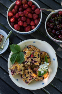 Kokosowe ciasto z owocami